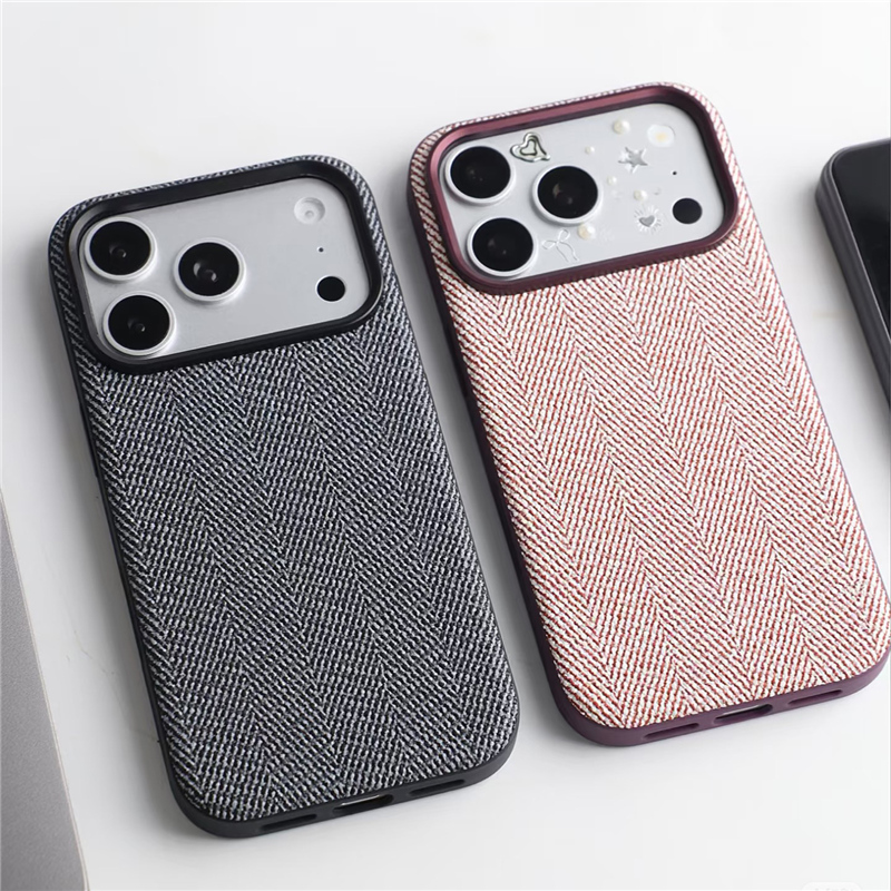 Tech Accessories Hard Case - Luxuriöse Tech-Gewebe-Canvas-Hülle für MagSafe Magnetische Hülle